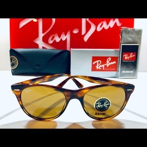 Ray-Ban Sunglasses Wayfarer II Striped Havana Brow